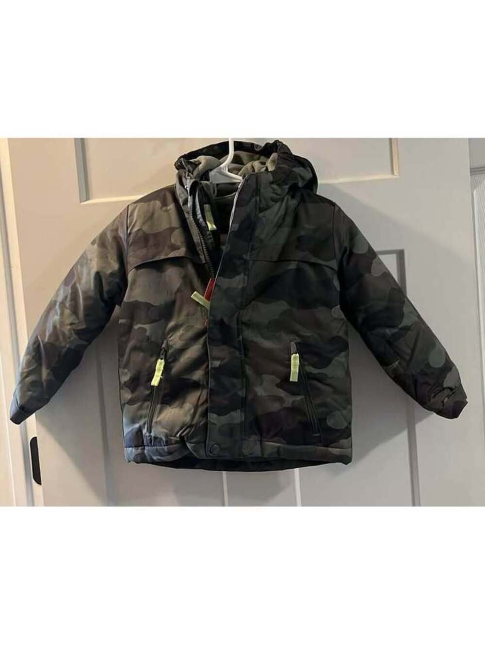 Camo 3-in -1 jacket toddler 4T